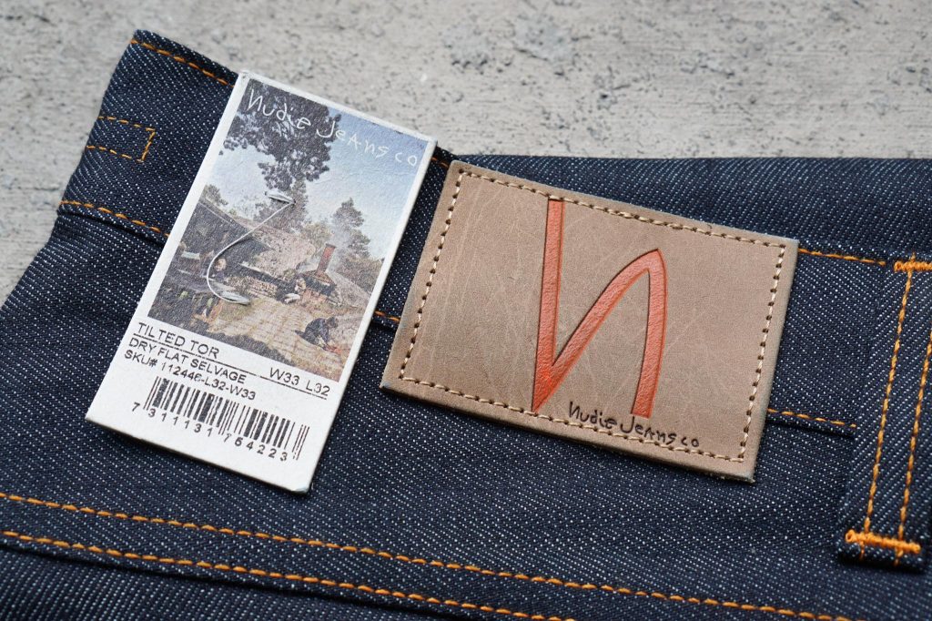 Tilted Tor รีวิว : Nudie Jeans Tilted Tor Dry Flat Selvage - Goods and Raw