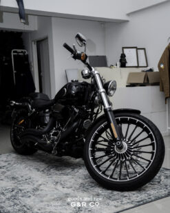 HARLEY DAVIDSON BREAKOUT ปี2017 ไมล์ 5,XXX กิโลเมตร